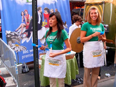 For visitors too busy to pause for baked goods, tour staffers passed out Pushing Daisies kitchen utensils like spatulas and pie cutters.