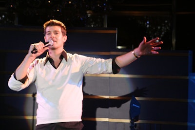Thicke took the stage at the end of the party to give the audience a live sample of the album.
