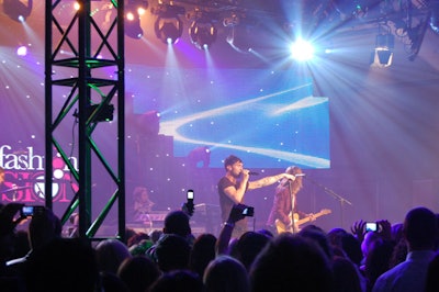 Maroon 5 performed a 45-minute set on a large triangular stage.