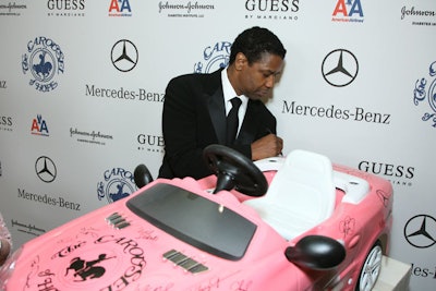 Denzel Washington was among the celebrities who signed a toy car.