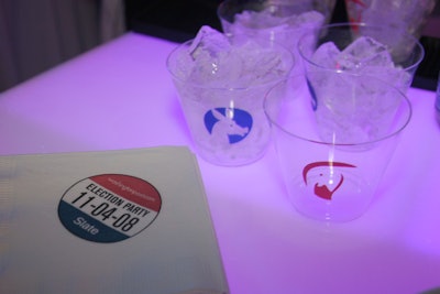 Washingtonpost.com and Slate's guests sipped drinks from either Democrat or Republican cups.