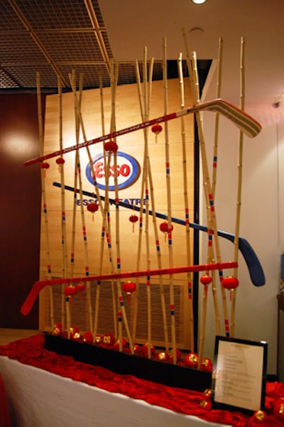 Hockey sticks decorated a display next to the pad thai station.