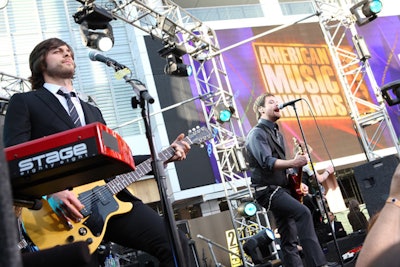 David Cook performed at the American Music Awards arrivals program.