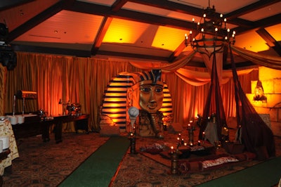 J Productions created an Egyptian atmosphere for the number seven hole of the Caddyshackland mini-golf-course-themed welcome reception at MPI's 17th annual SEC conference in Ponte Vedra Beach.