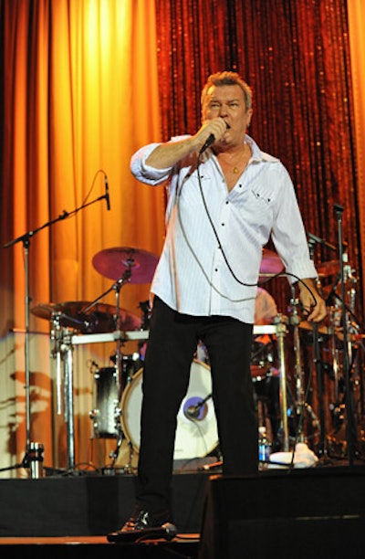 Australian rocker Jimmy Barnes performed a short set of his hits.
