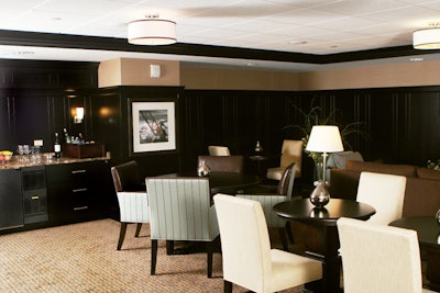 The Club Lounge is open to guests staying in Club rooms, and offers complimentary breakfasts and afternoon hors d'oeuvres.