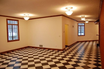 The West Wing reception room seats 32.