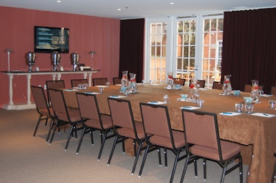 The Independence meeting room holds 75 for reception and seats 50 for dinner.