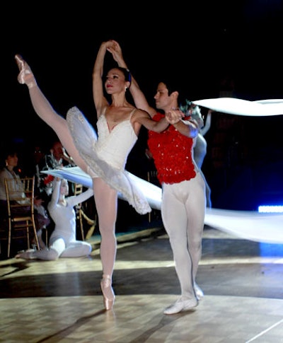 Mid-dinner guests were treated to a surprise ballet performance choreographed by the production company.