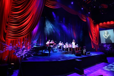 A 15-piece swing band provided upbeat musical entertainment for guests.