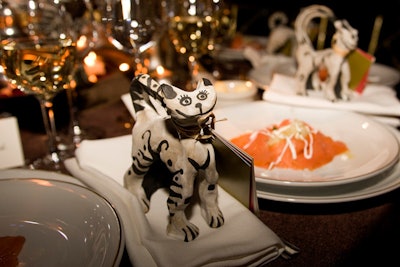 The table by Alan Tanksley and Fleurs Bella Beautifiers included animal-shaped pottery (gifts that guests could take home) and centerpiece crockery by Guy Veryzer.