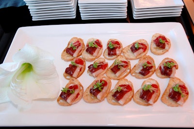 Organizers paired hors d'oeuvres with each of the six La Poire cocktails.