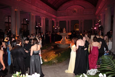 The Frick Collection's Garden Court is among the premier natural event spaces of New York. This year's romantic installation did not disappoint.