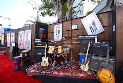 A garage-band stage served as one of three vignettes on the red carpet.
