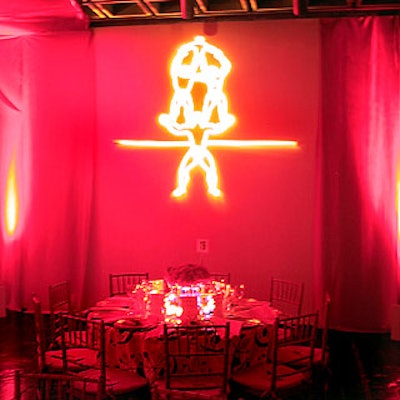 E1520sho 01 1015 Whitney Dinnerdecor 3 320