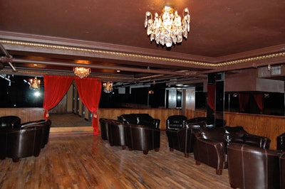 Chandeliers and leather armchairs fill the clubby V Live lounge.