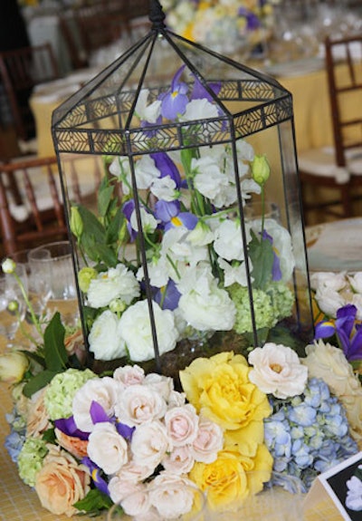 Some centerpieces borrowed shapes from the Mall, including mini greenhouses to evoke the U.S. Botanical Garden.