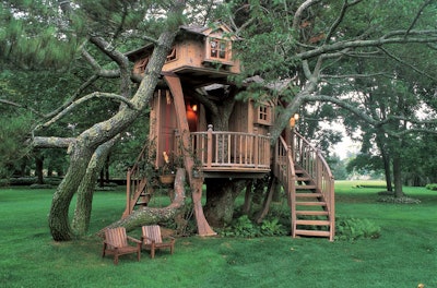 Innovative structures built amid boughs and branches around the globe fill Abrams' New Treehouses of the World.