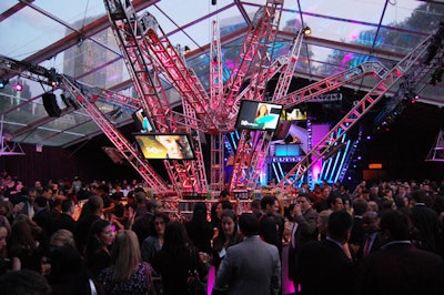 The bar in the main tent stood at the base of an installation made of giant skeletal rigging, and guests gave its drink selection a B+.