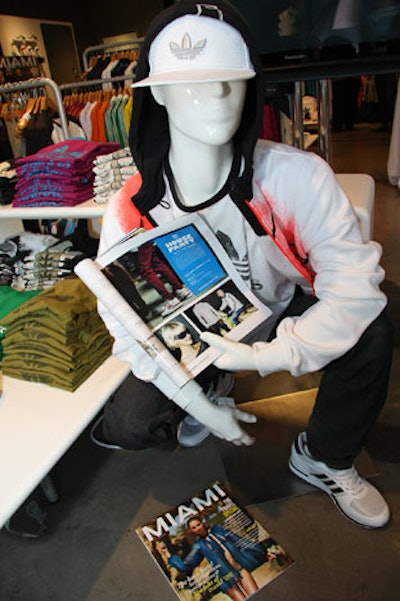 Sponsor Miami magazine placed issues throughout the store, some in the hands of mannequins.