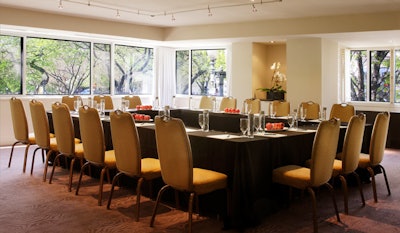 The 700-square-foot Kalorama boardroom holds 48 for banquets.