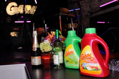 Event producers from BMF Media placed bottles of Gain detergent in strategic spots along the bar.