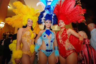 Costumed performers from Hot Jam Entertainment danced around the ballroom and courtyard and posed for pictures.