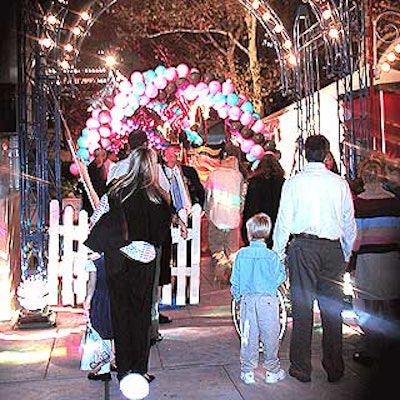 The entrance and exit of the gala was decorated with balloon arches and bright lights from Aisling Flowers.