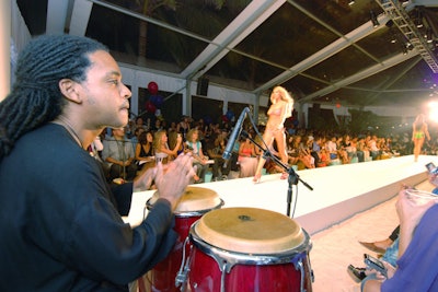 LDJ Productions had two conga drummers perform during the Luli Fama show Sunday night, adding to the Latin party-themed show.