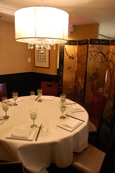 A semiprivate dining area on the main floor can accommodate groups of eight.