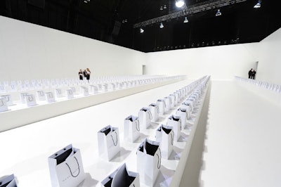 At the 69th Regiment Armory on Monday night, an all-white backdrop offset the ruffled lines and soft colors of Marc Jacobs' spring 2010 collection.