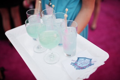 Beverage sponsor Hpnotiq poured drinks at the cocktail reception.