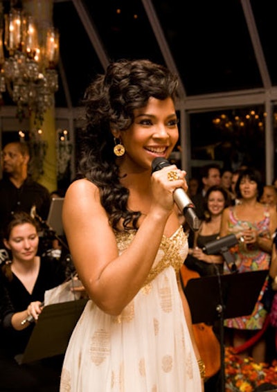 Ashanti performed as part of the evening's entertainment.