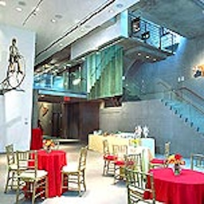 E1668disc 01 1210 Americanfolkartmuseum 1 152