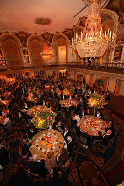 At the Hilton, copper linens topped round dinner tables.