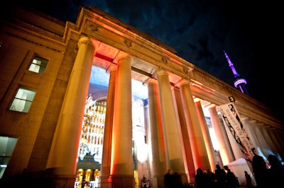 Toronto artist Heather Nicol lit up Union Station for her sound and light installation, 'Imminent Departure.'