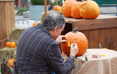 McMahon was on-site throughout the two-day run, offering carving tips and showing off the creations he made for the patch.