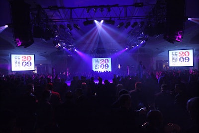 Dramatic lighting—including a laser show—boosted the event's energy while large screens placed around the Washington Hilton's International Ballroom allowed all tables a good view of the ring.
