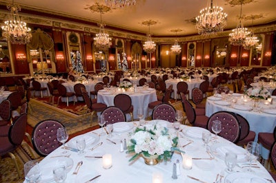 Dinner took place in the Palmer House Hilton's Red Lacquer Room, where tables were topped with pink and white roses.