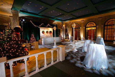 White carpeting and linens gave the Briefing Room a wintry look.