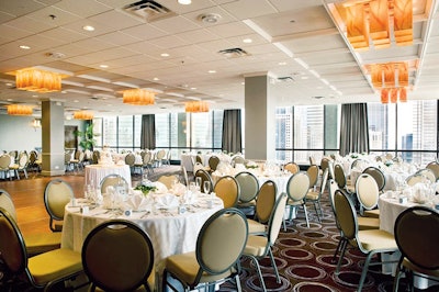 Holiday Inn Chicago Mart Plaza