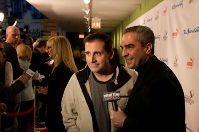 On Saturday afternoon, comedians such as Steve Carell and Bonnie Hunt walked a red carpet outside the theater and chatted with fans and reporters.