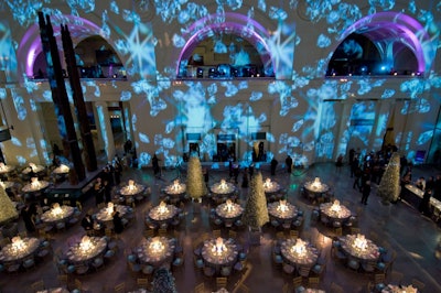 For the Field Museum's diamond-themed gala in October, Frost used 40 digital projectors to show a video clip of tumbling diamonds on an entire wall of Stanley Field Hall, creating a bold backdrop during dinner.