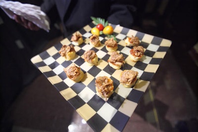 Waiters passed hors d'oeuvres at the 6:30 p.m. reception prior to the formal dinner.