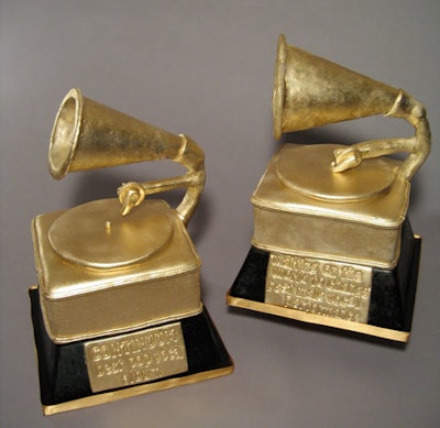 Grammy-shaped cakes for John Mayer by Sugar Couture