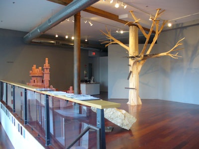 Boston Sculptors Gallery can host sit-down events for 60.