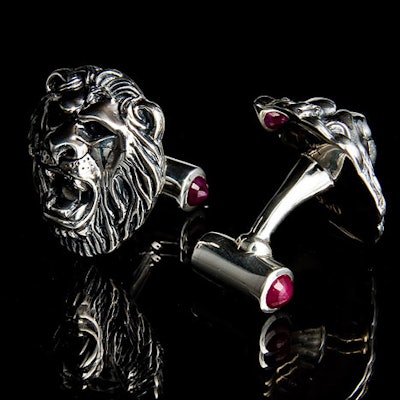 Tracey Mayer's cuff links incorporate precious stones and 950 silver.
