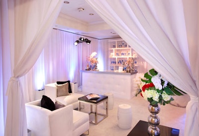 For the Golden Globes, In Style worked with Caravents to create a white-draped beauty lounge at the Four Seasons Hotel, where guests could get a range of pampering services.
