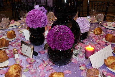 Jonathan M. Ryan prepared flower arrangements in the afternoon's signature hue.