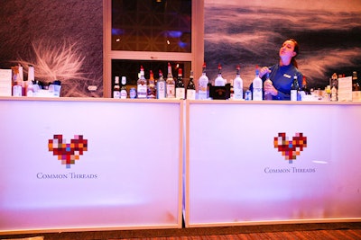 In the lounge, servers poured Grey Goose vodka cocktails at branded bars. Cocktails had thematic names such as the Common Threads.